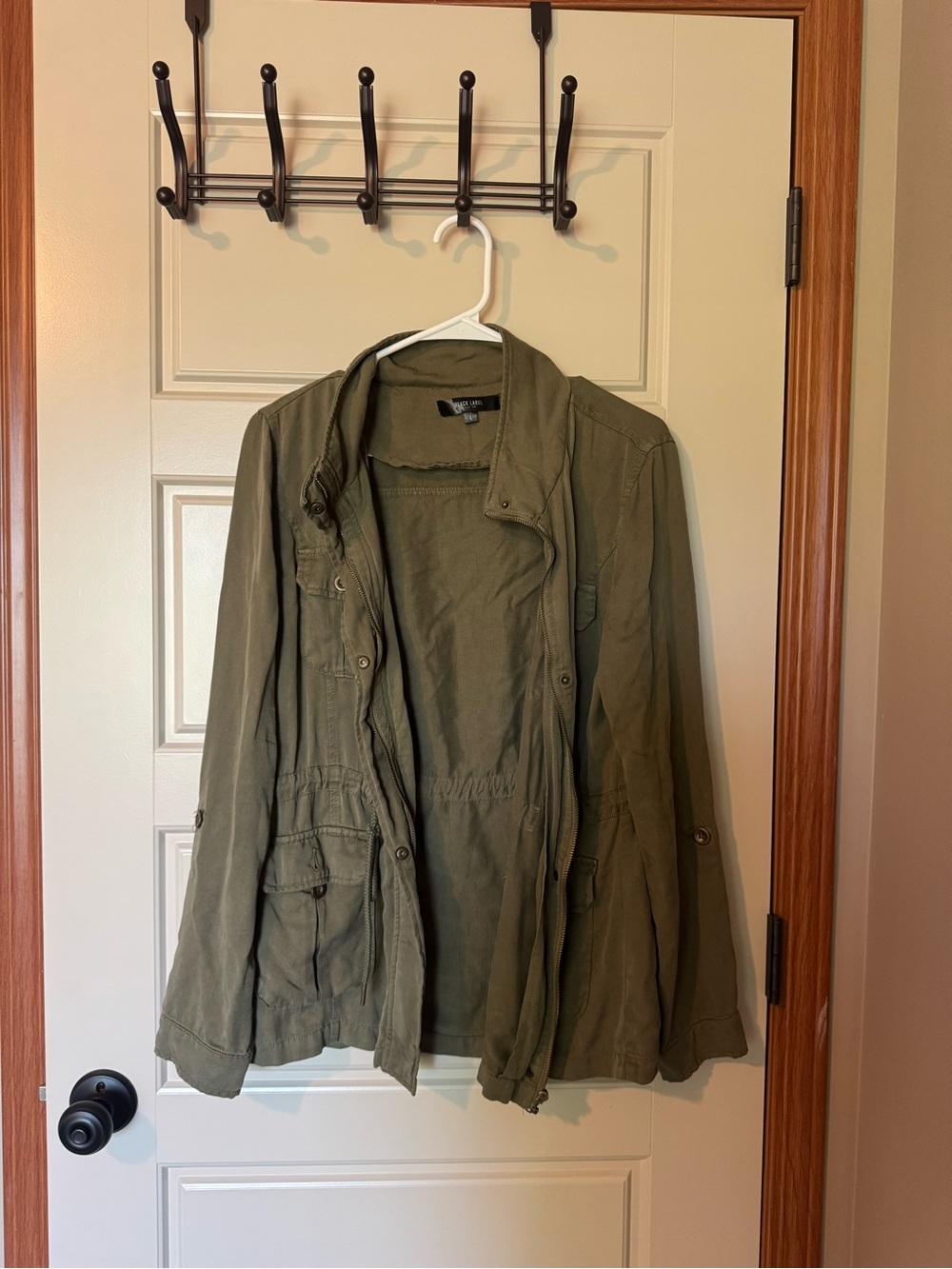 Black Label Olive-Tan Utility Jacket Collar Detail